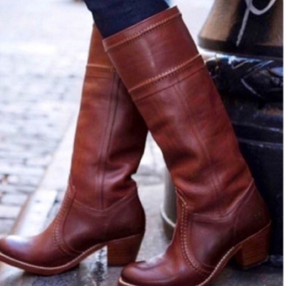 Frye Jane Boots Size 8 redwood color please see all photos - Picture 1 of 8